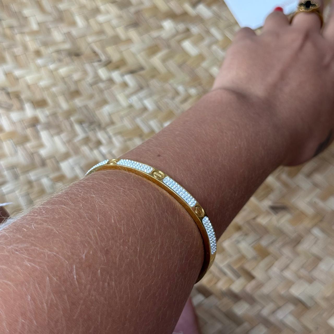 BRACELETE ISA