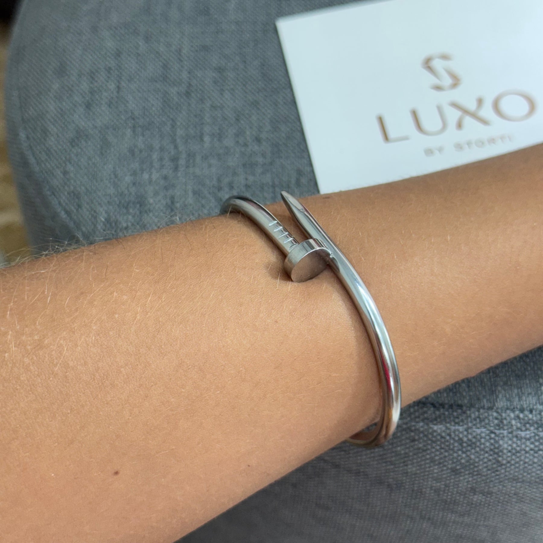 BRACELETE PREGO