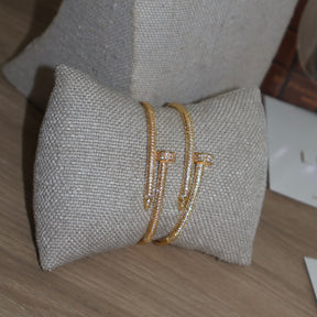 BRACELETE PREGO CRAVEJADO