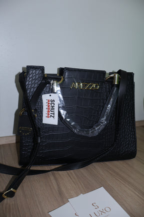 BOLSA ARREZO 3 em uma