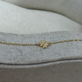 PULSEIRA TREVO CRAVEJADO