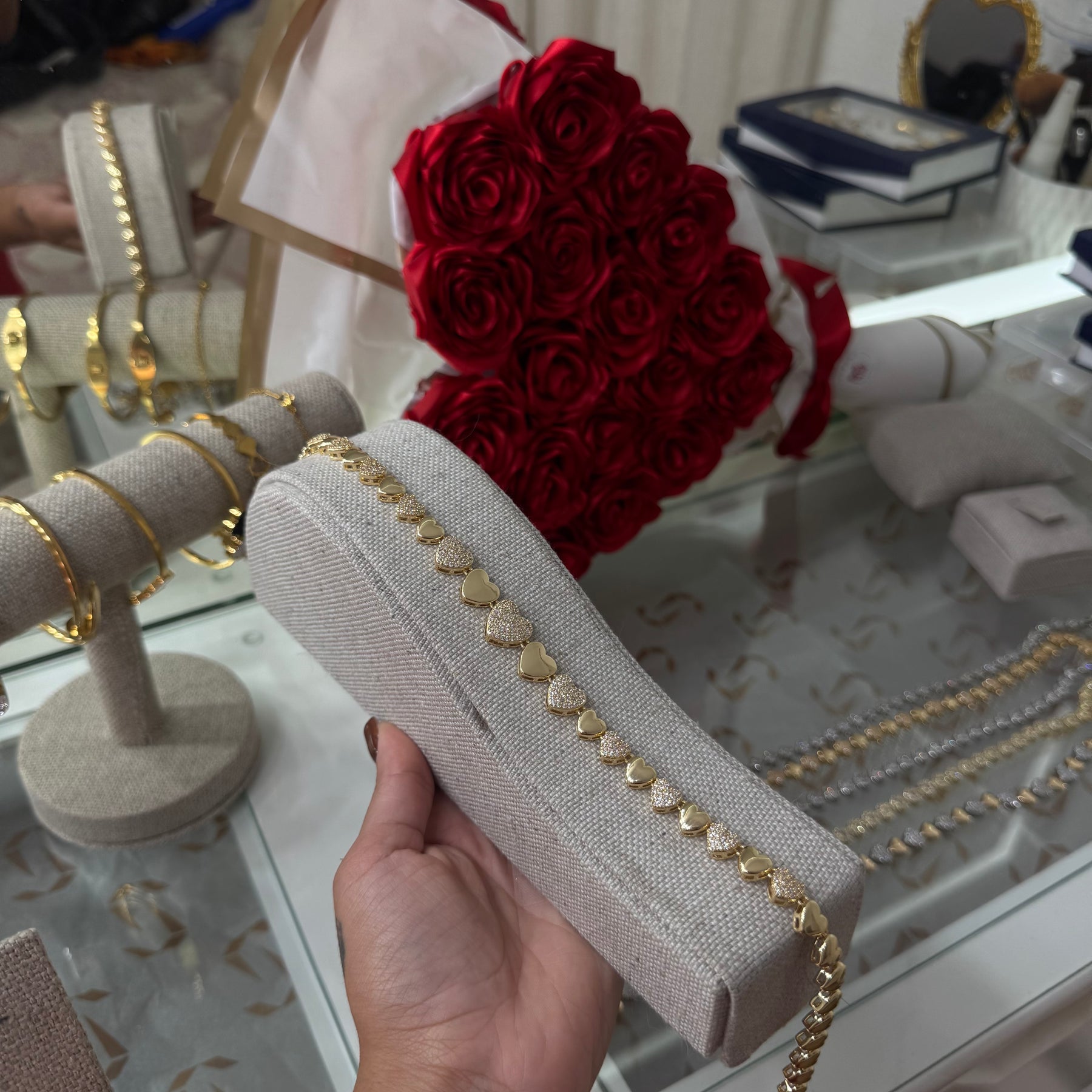 COLAR CORAÇÃO LUXO